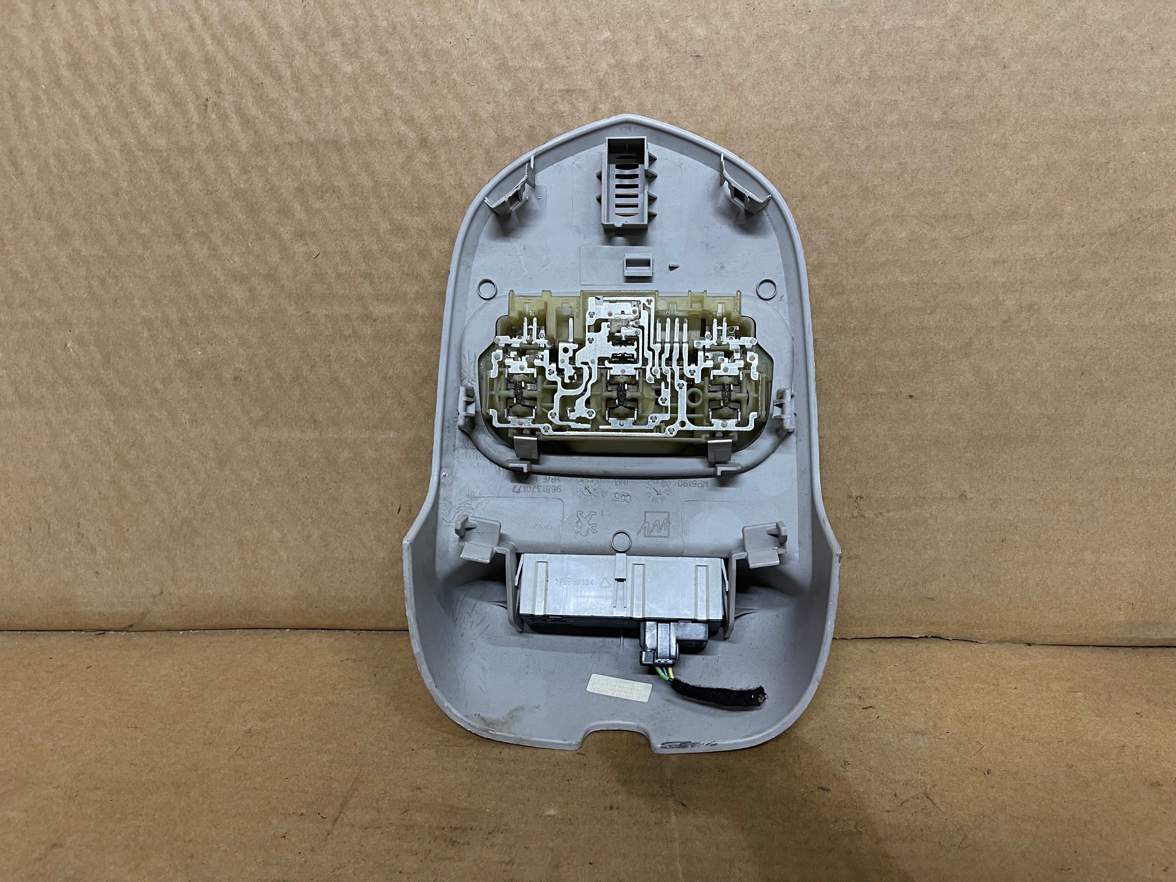 PLAFUNIER LUZ DE TEJADILHO PEUGEOT 308 1.6HDI