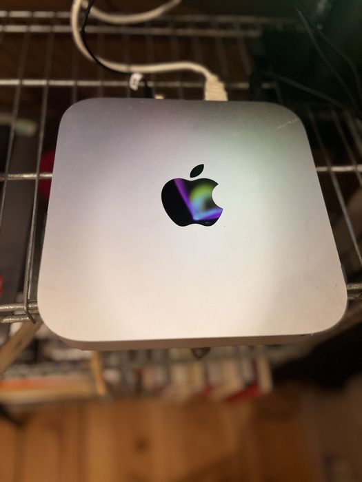 Conjunto Apple - Mac Mini e Monitor