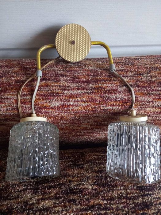 Бра настенное. Провода с вилкой, удлинители военные