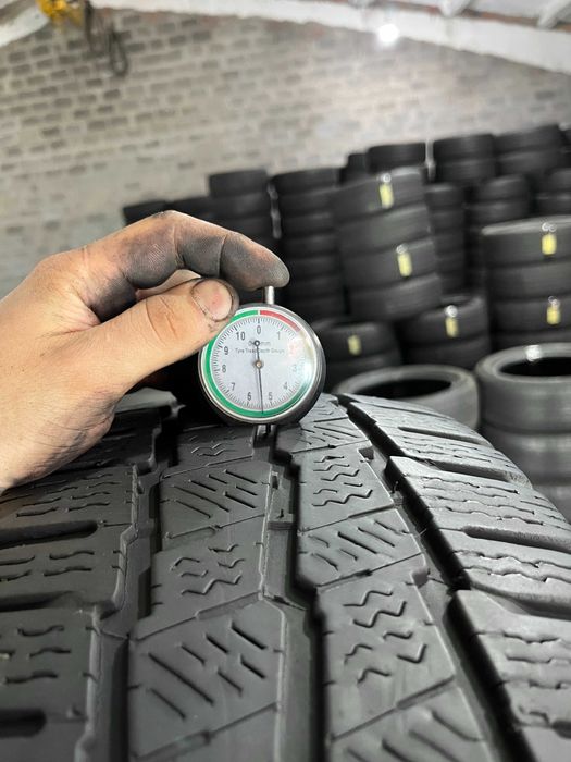 GS774 Зимові шини 215/60r17c Michelin Agilis Alpin комплект резина р17