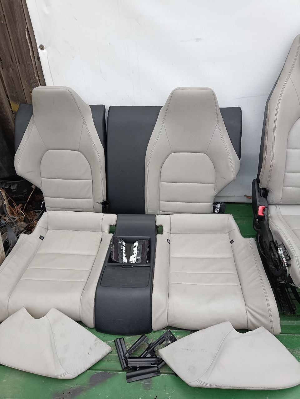 Розборка СТО W207 A207 купе Київ Осокорки