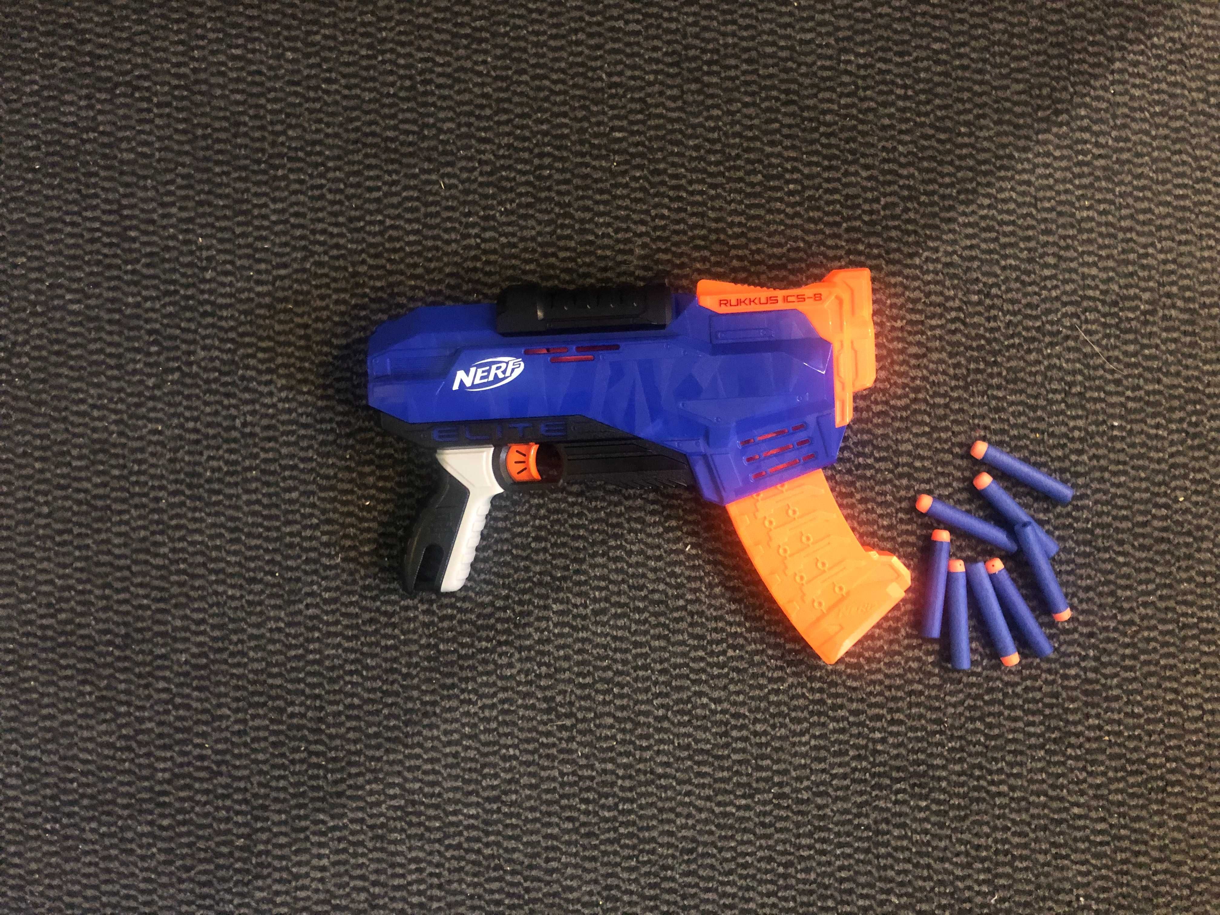 Nerf N-strike elite Rukkus ICS-8 pistolet