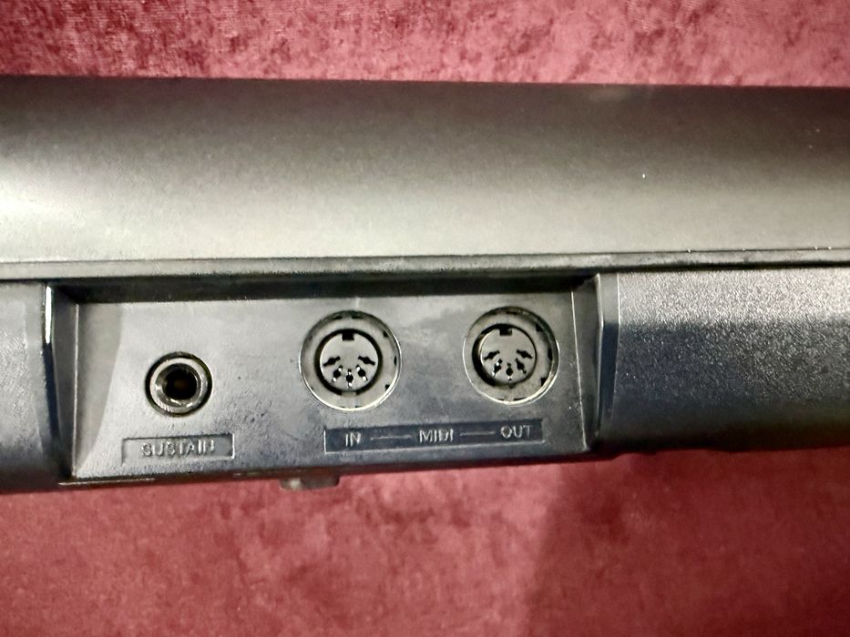 Синтезатор Yamaha NP-11 piaggero