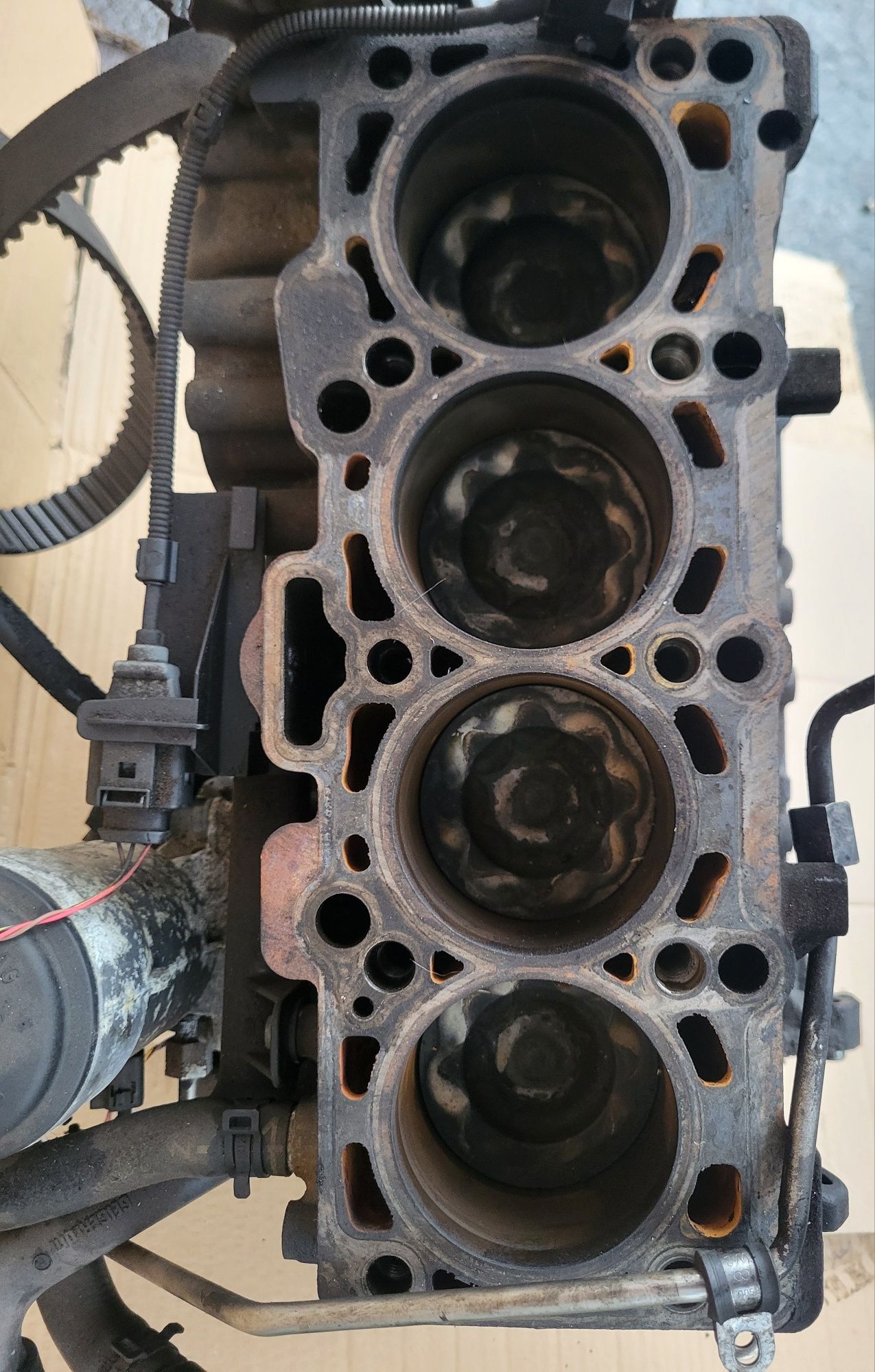 2.0 tdi cag dol silnika blok a4 b8 a5