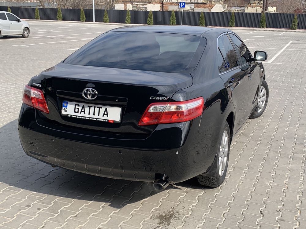 Toyota Camry в отличном состоянии