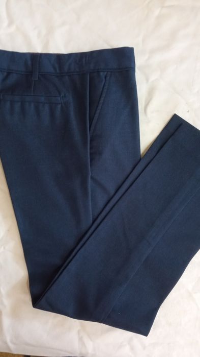 Костюм шкільний, 8-9 років RJR. JO зріст 128.HN ROCHA