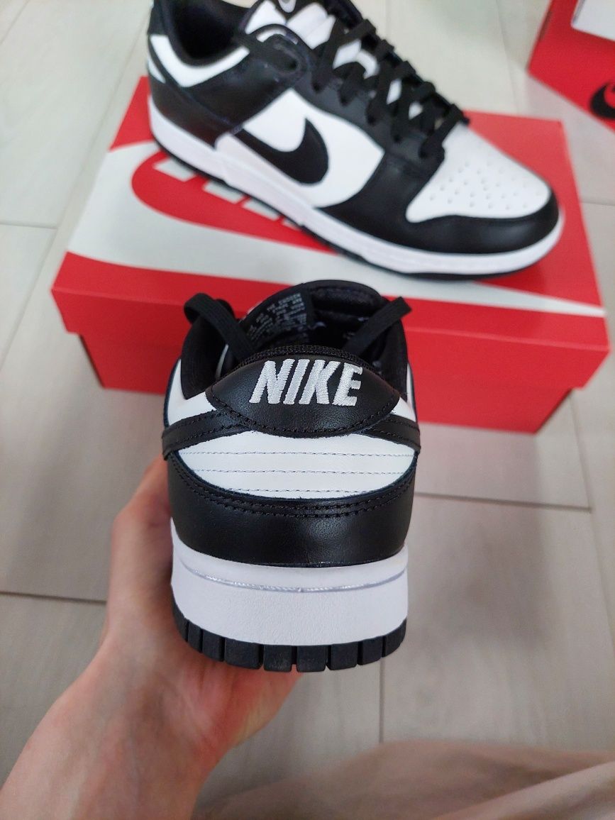 Nike Dunk Low Retro Panda