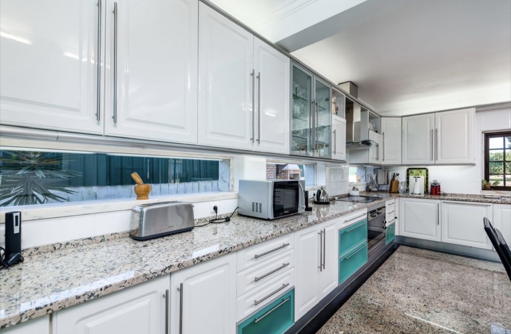 Moveis de Cozinha Branca como nova