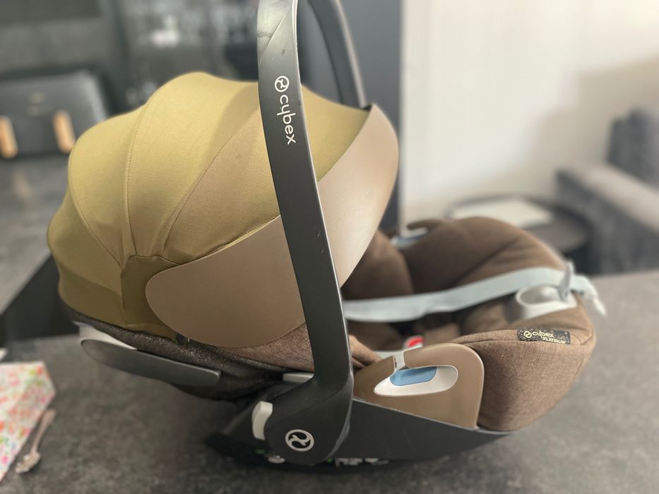 Cybex Cloud Z - rozkładany fotelik samochodowy ~0-13 kg | Khaki Green
