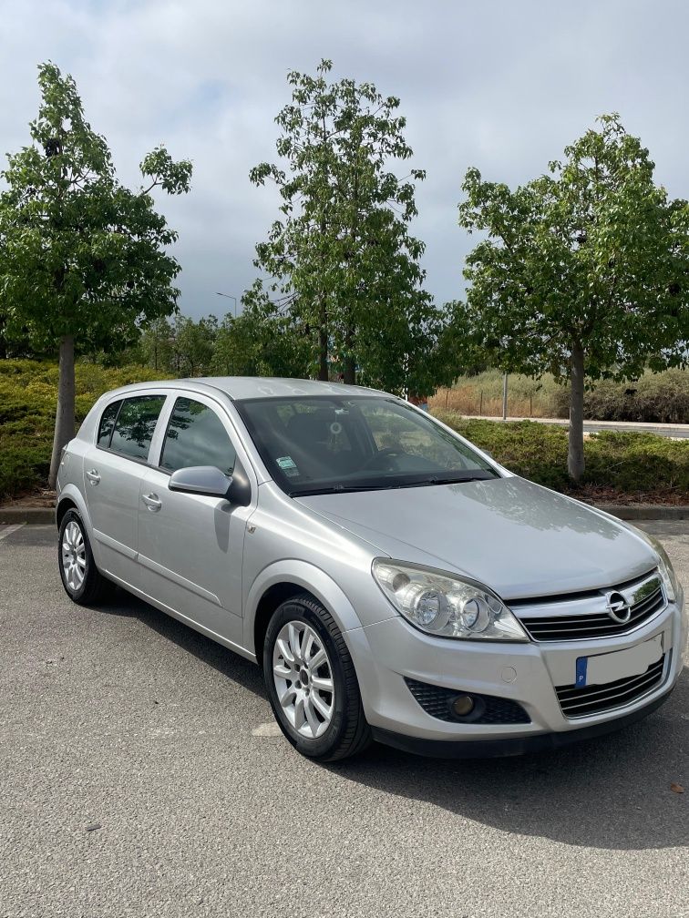 Opel Astra H 1.3 CDTI | Diesel | 186.000 km | Muito estimado