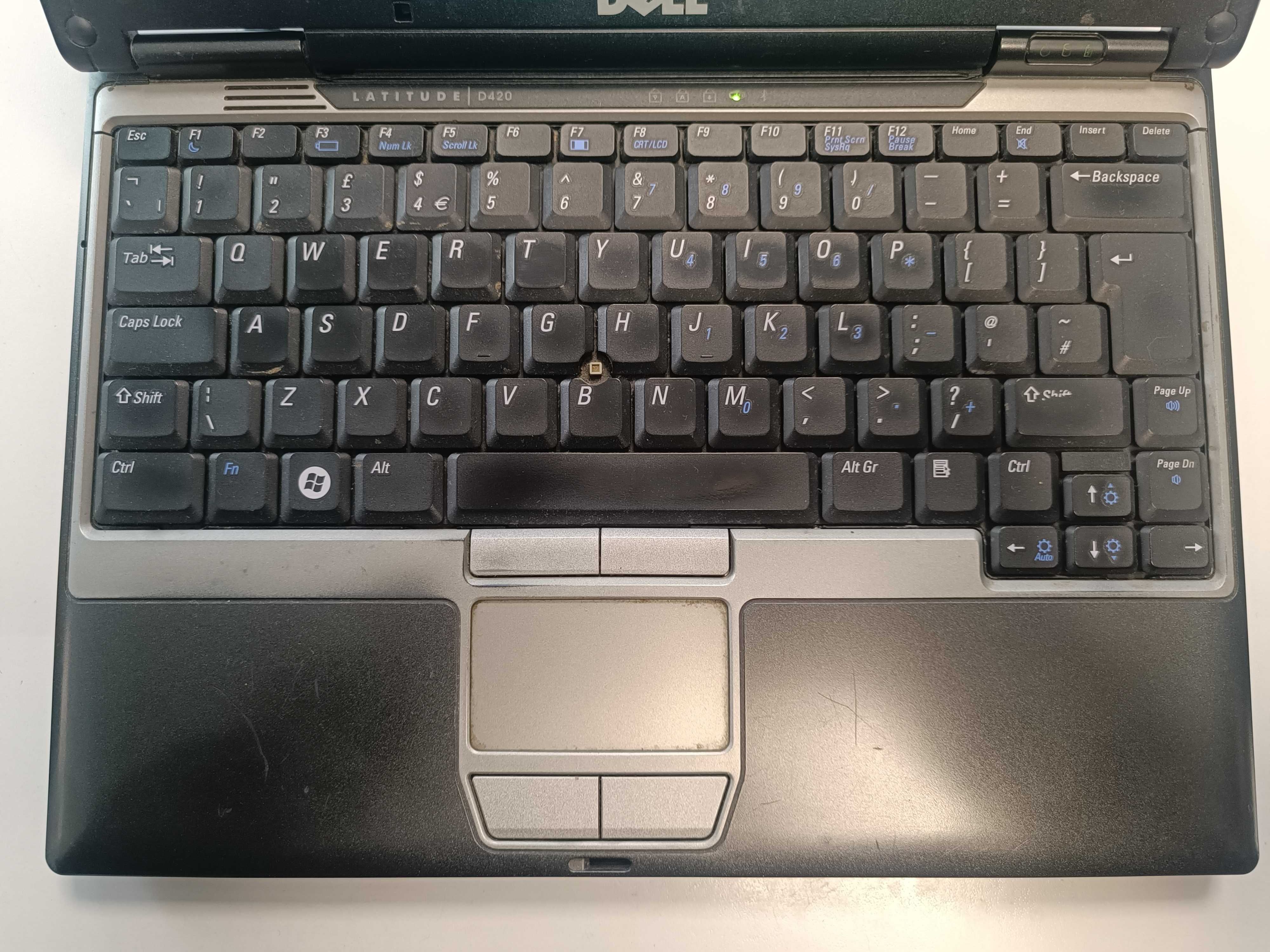 Laptop Dell Latitude D420