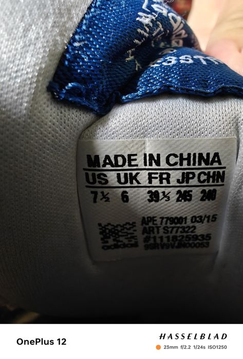 Sneakersy Adidas ZX 700 biegania damskie sportowe skórzane 39.5