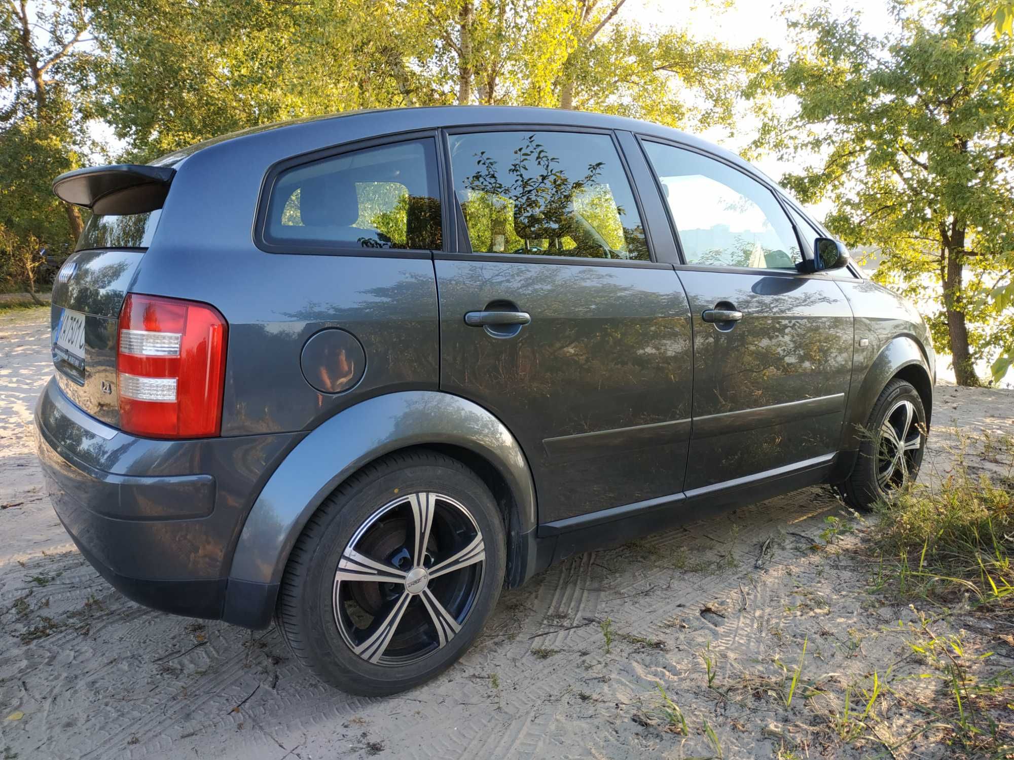 Audi A2 1,4 бензин