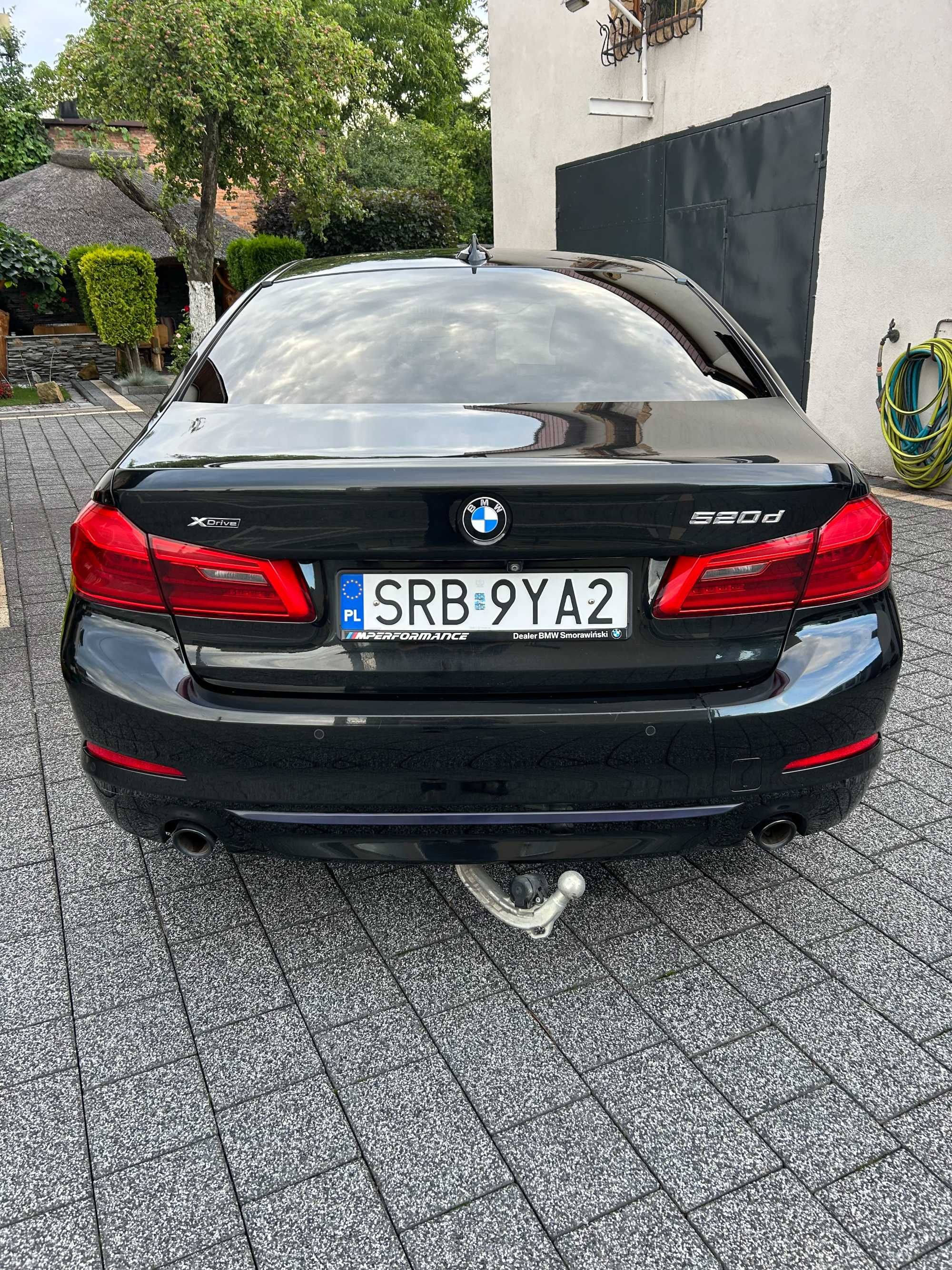 Sprzedam BMW SERIA 5 ,520xDrive Diesel 2018