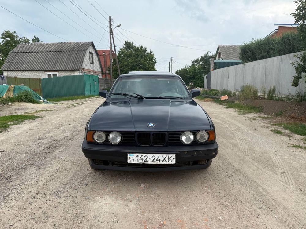 Продам бмв е34 м50б20