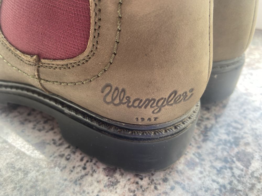 Челсі Wrangler