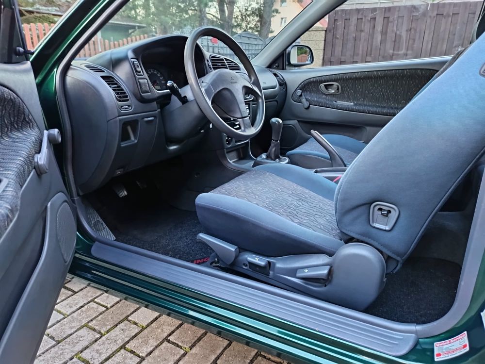 Mitsubishi Colt Super Stan !