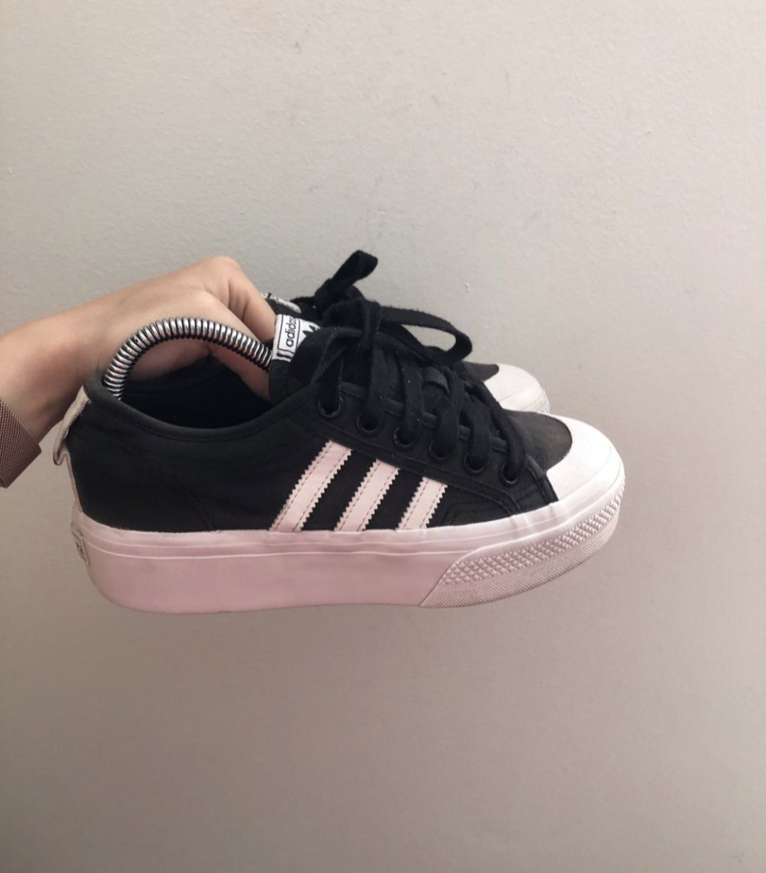 Sprzedam adidasy