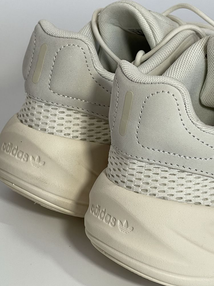 ОРИГІНАЛ Кросівки Adidas Ozelia обувь кроссовки