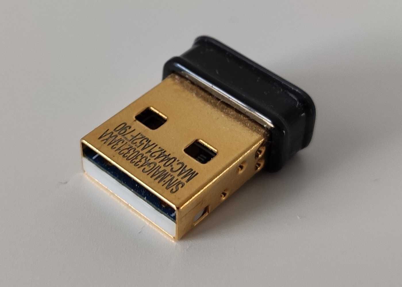 USB Bluetooth адаптер ASUS USB-BT500