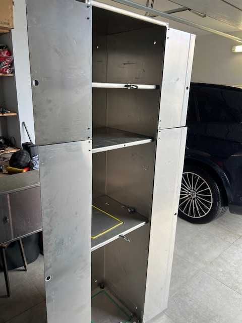 szafka metalowa ze stali kwasoodpornej