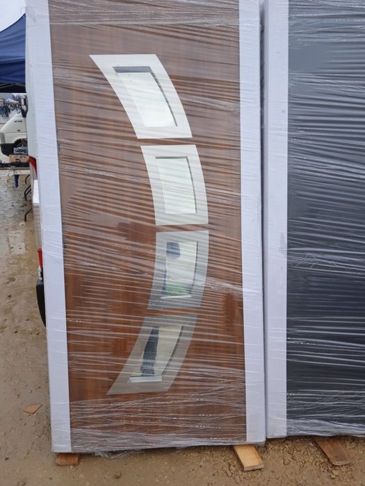 Drzwi zewnętrzne kolor złoty dąb 90 L