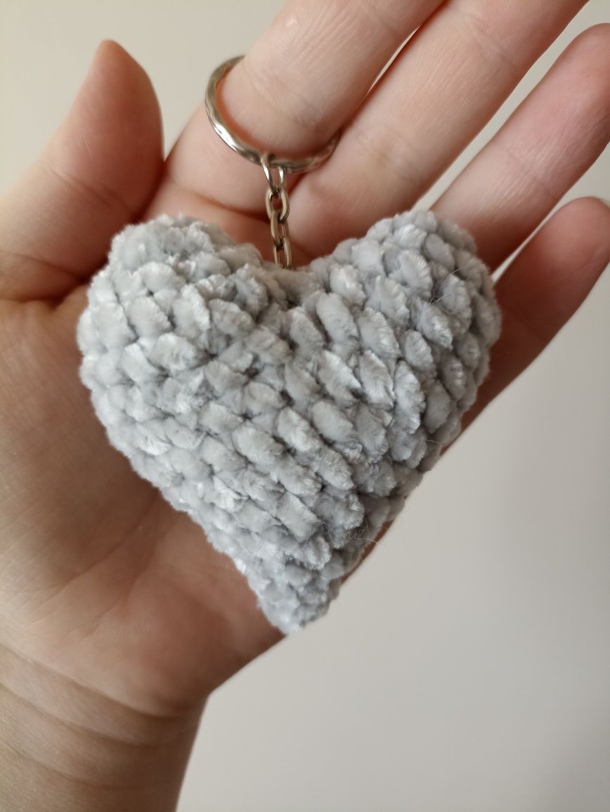 Zestaw brelok i gumka scrunchie