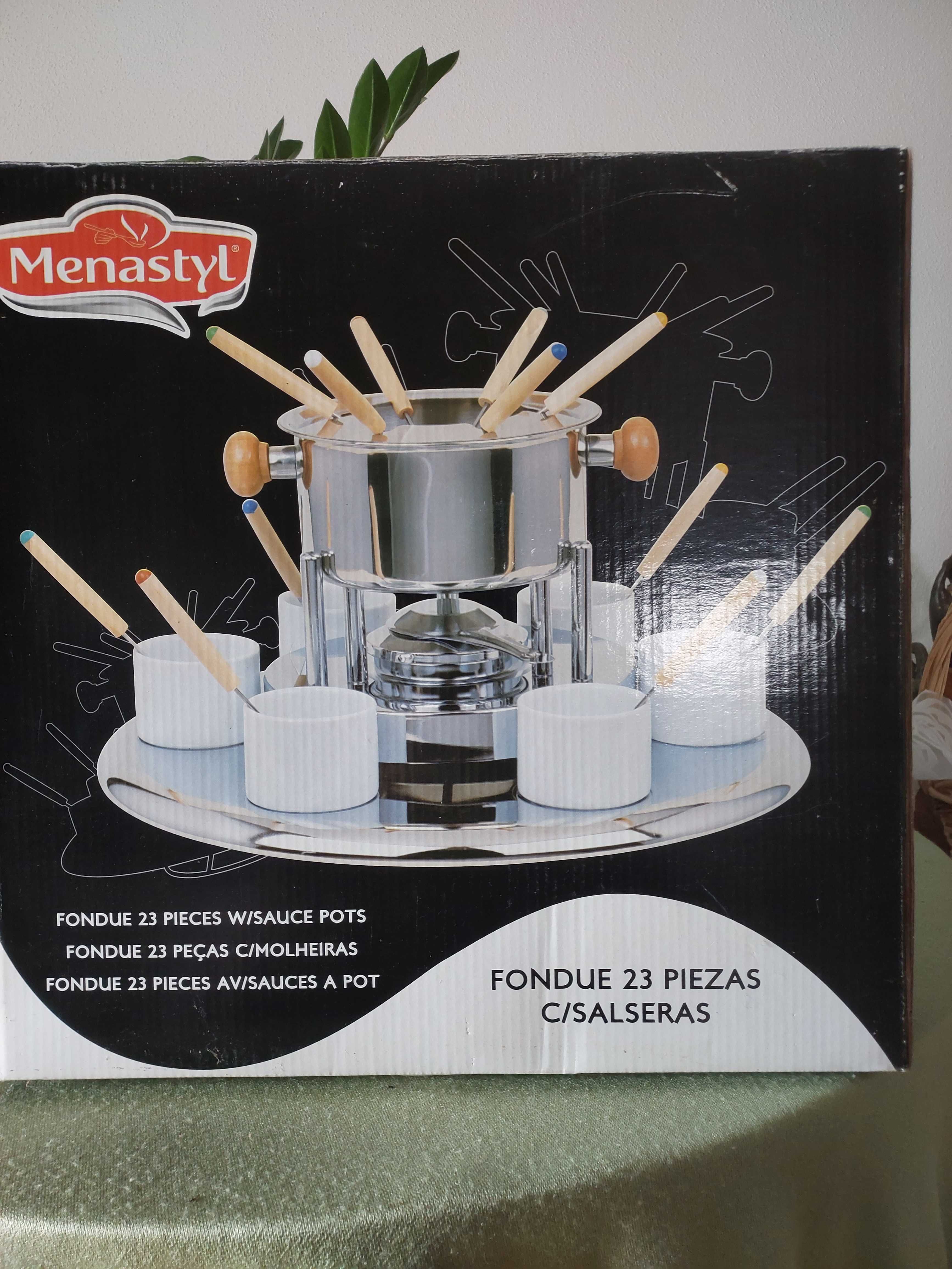Set de Fondue de 23 peças (novo)