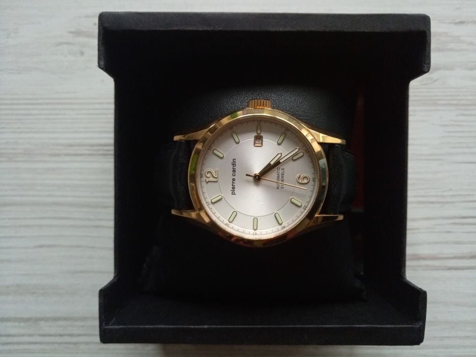 Годинник з автопідзаводом Pierre Cardin