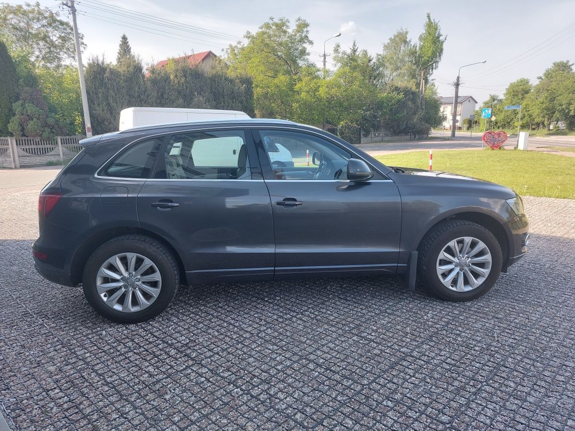 Audi q5 , Bezwypadkowe, Automat, Quattro