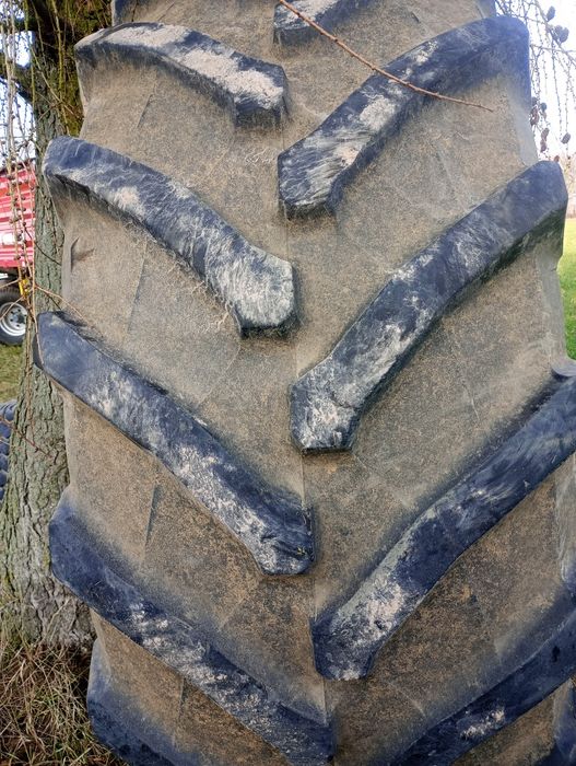 Opona rolnicza 650 65 r42 Pirelli tm 800