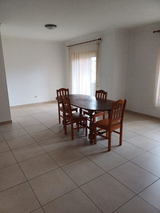 Alugo T2 - Fonte do Leite