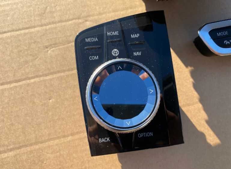Komplet Galka Kontroler Panel KRYSZTAŁ SZKŁO SVAROVSKI BMW X5 G05 X7