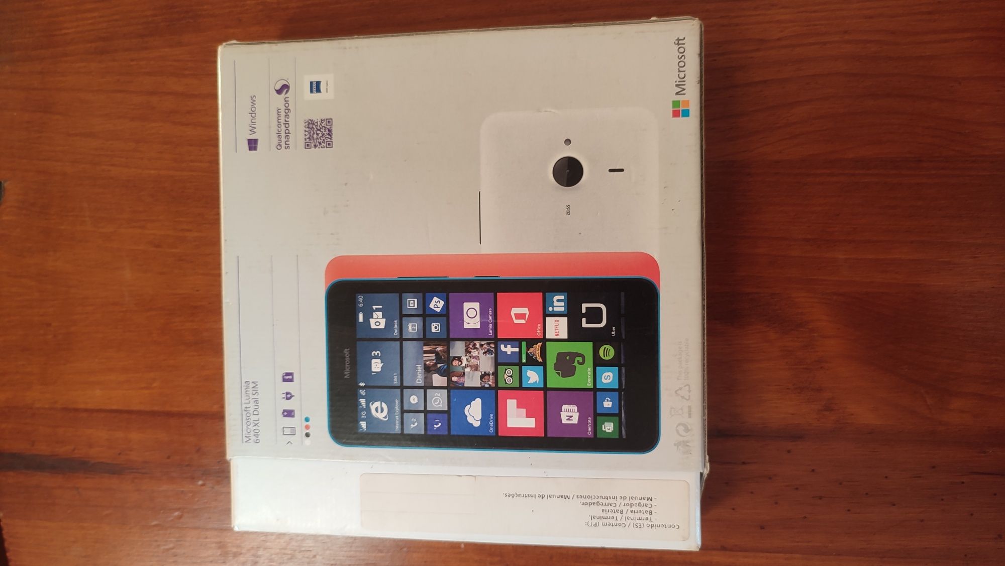 Microsoft Lumia 640 XL