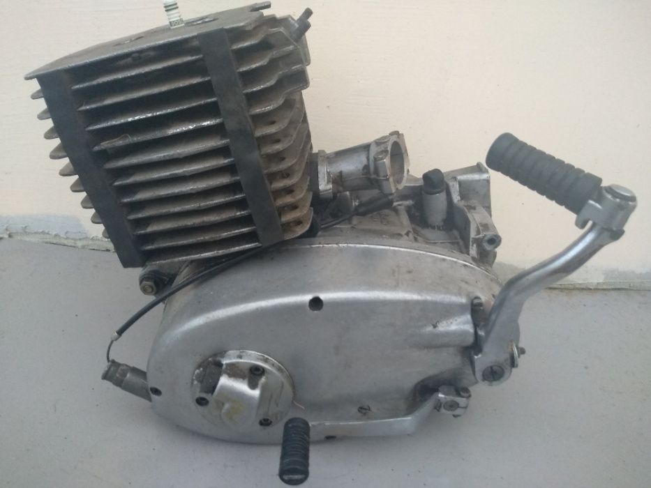 głowica cylindra część z silnika mz ts 250