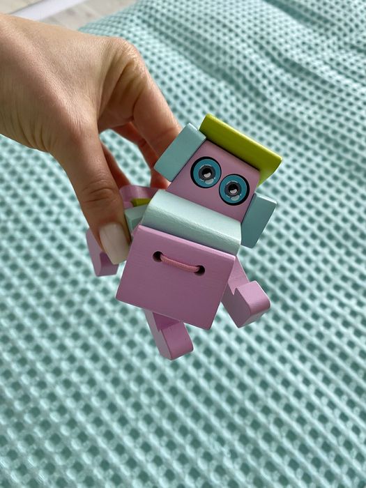 Іграшка  деревʼяна собака акробат Cubika