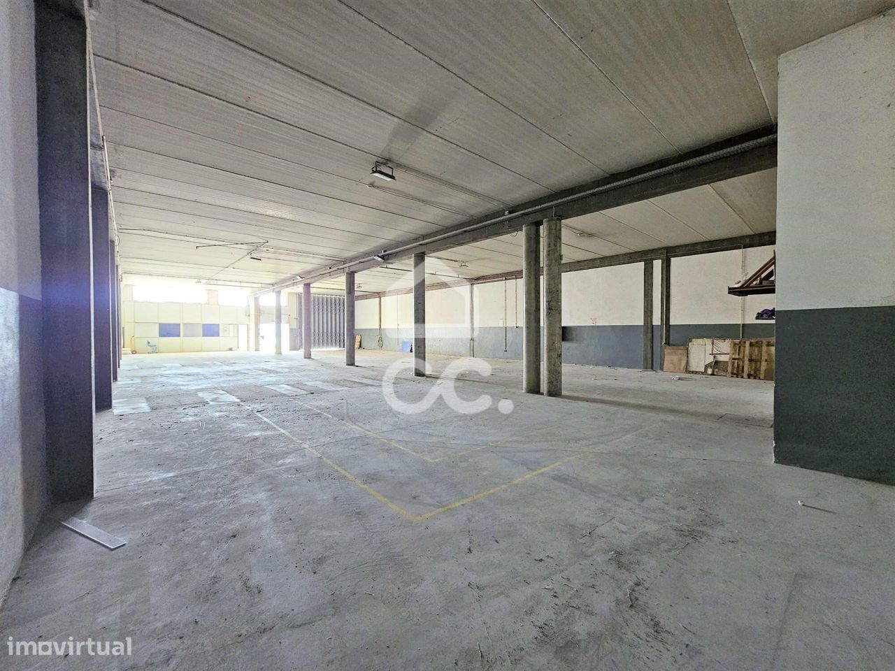 Pavilhão Industrial em Caldas de Vizela  (São Miguel)