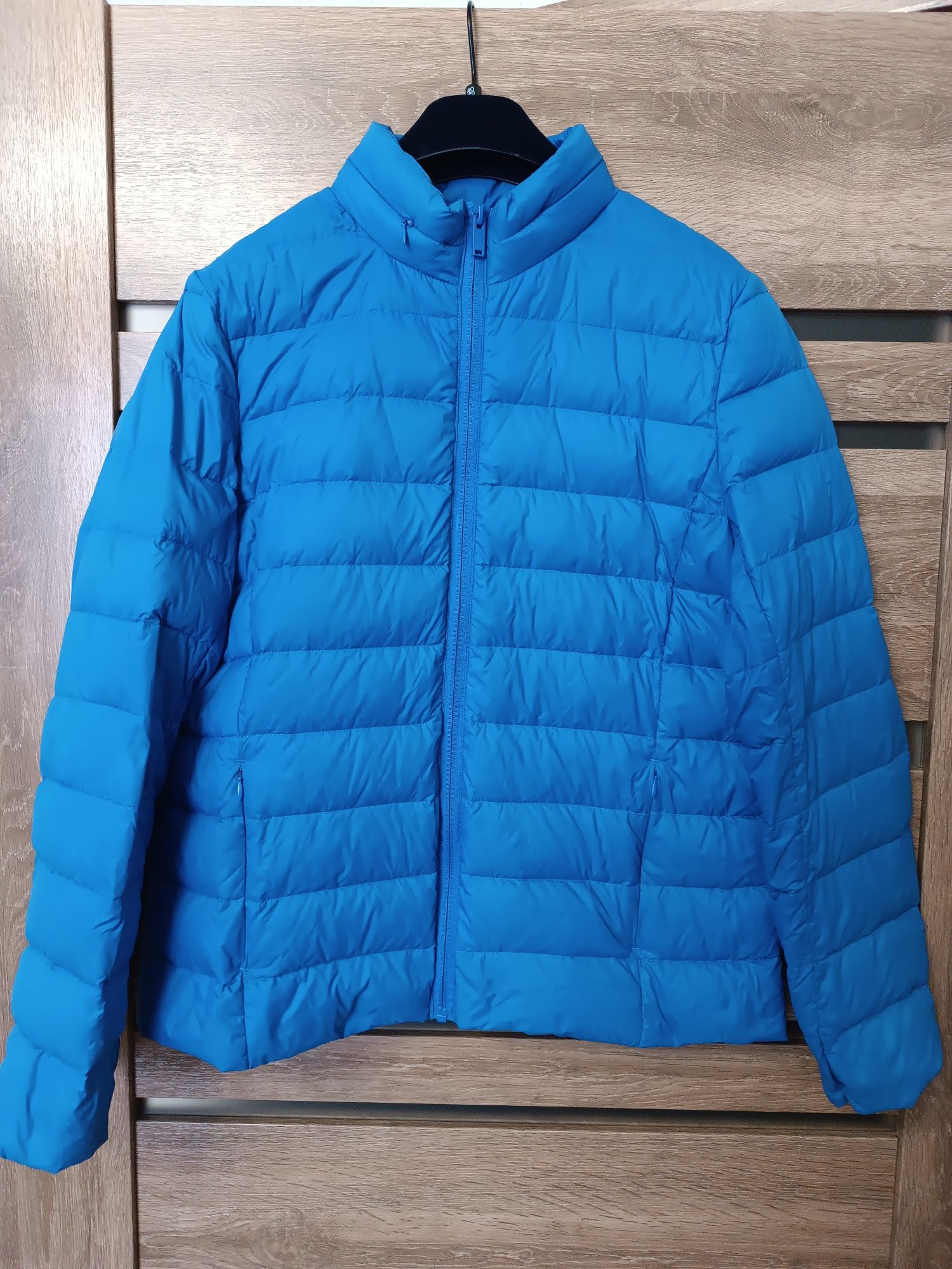 Легкий пуховик від M&S collection