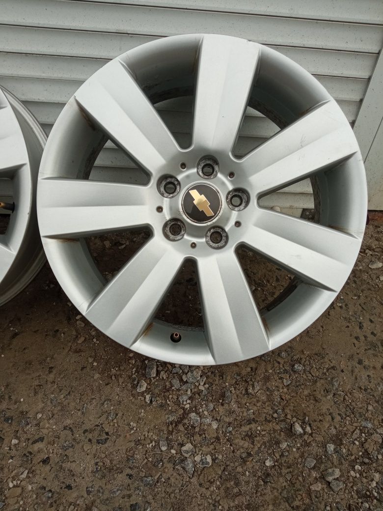 5*115  R18  Shevrolet Captiva оригинал в отличном состоянии
