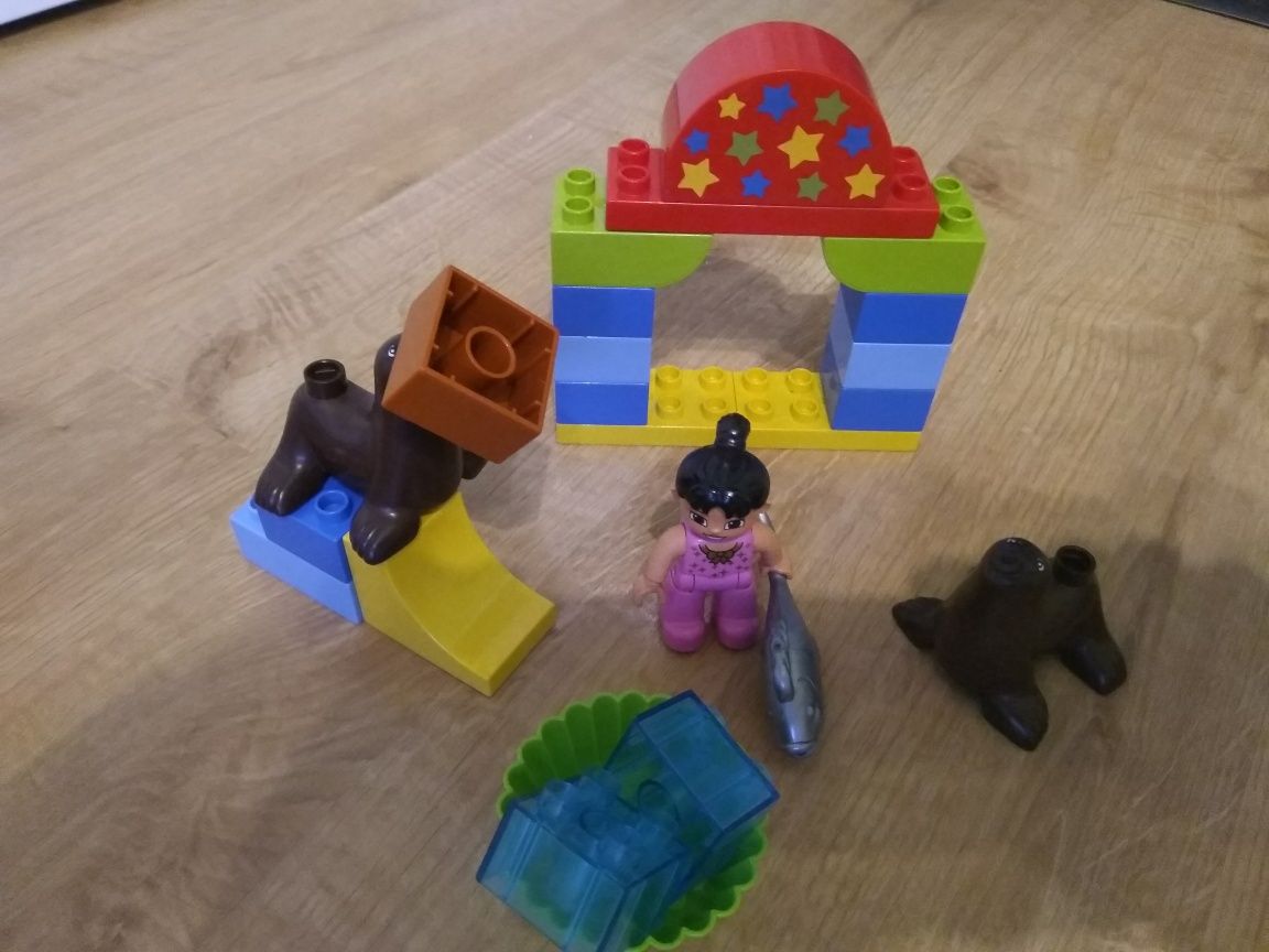 LEGO Duplo safari 10502 i cyrk 10503 i przyjaciele z zoo 10501, pociag