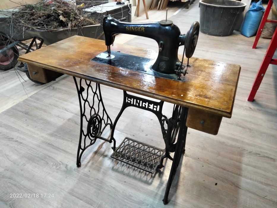 SINGER - Maszyna do szycia Manfg CO 16 K 36