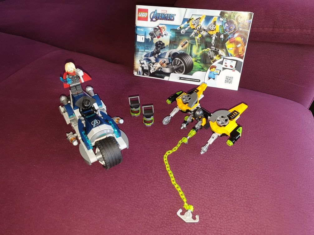 LEGO® Marvel Avengers Walka na motocyklu (76142)