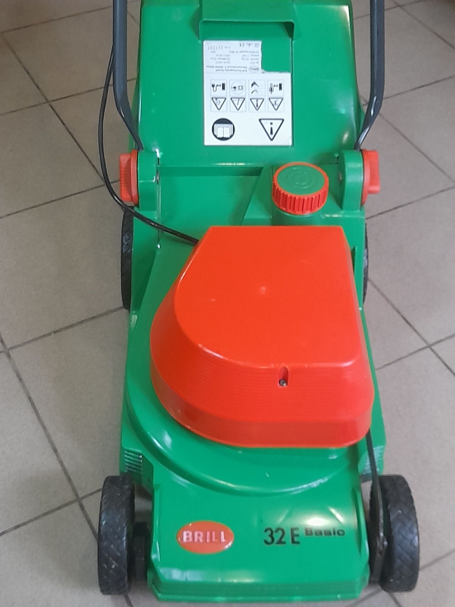 Електрична  газонокосилка  *BRILL-1100wt.