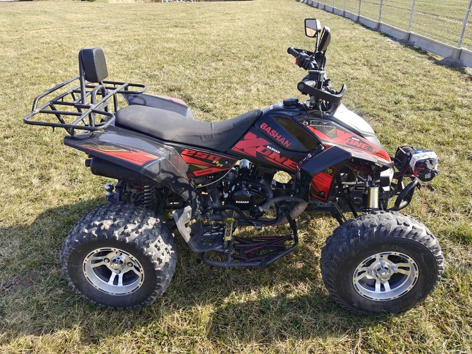 Quad Bashan 250 zarejestrowany opłacony niski przebieg hak wciągarka