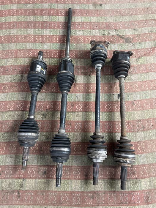 Привод, полуось левый, правый toyota rav4 2.0 tdi 2000-2006