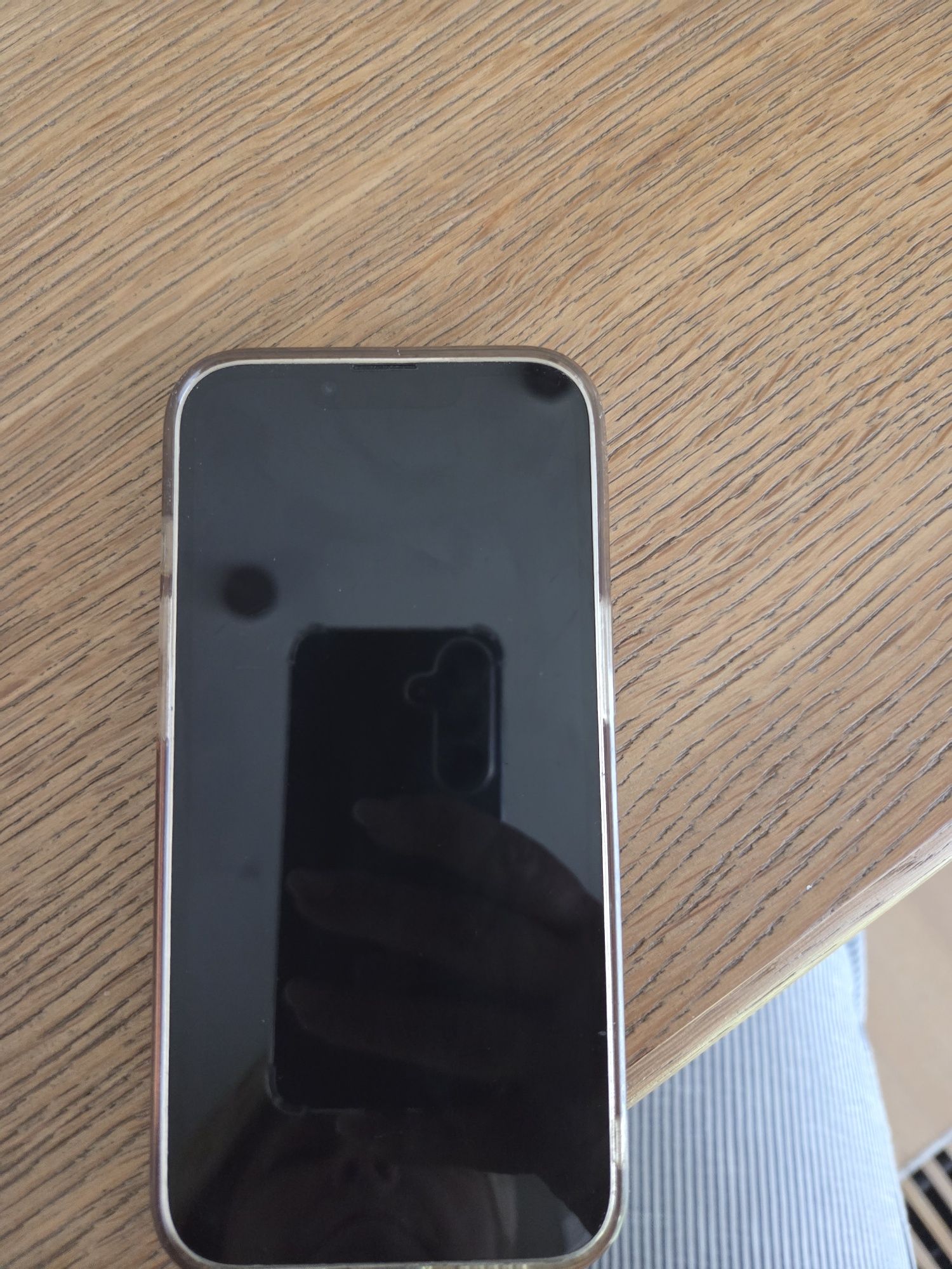 Iphone 13 jak nowy