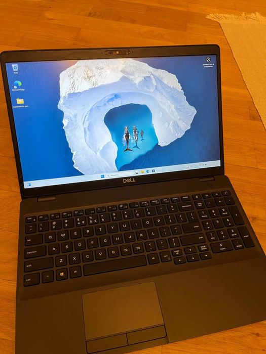Ноутбук Dell latitude 5501 32 gb RAM i5 9 gen
