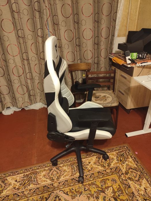 Кресло Thunderx3 tc5 all white