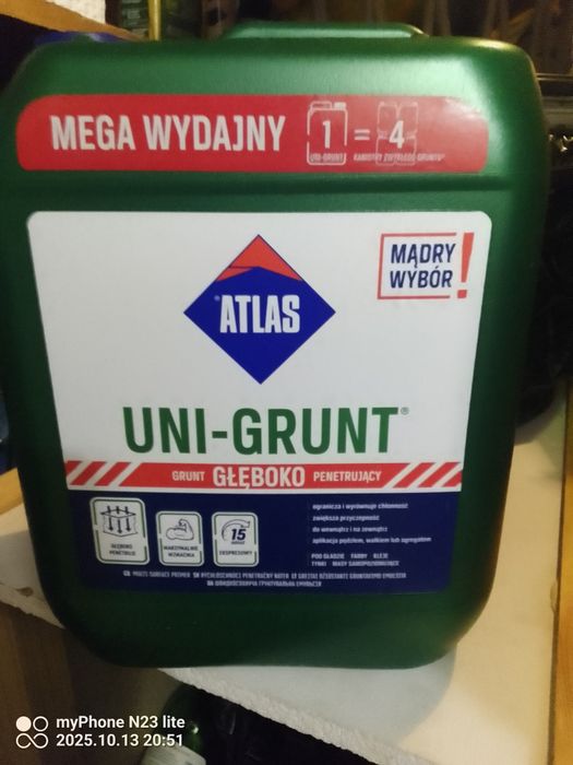 Atlas Uni-Grunt głęboko penetrujący.