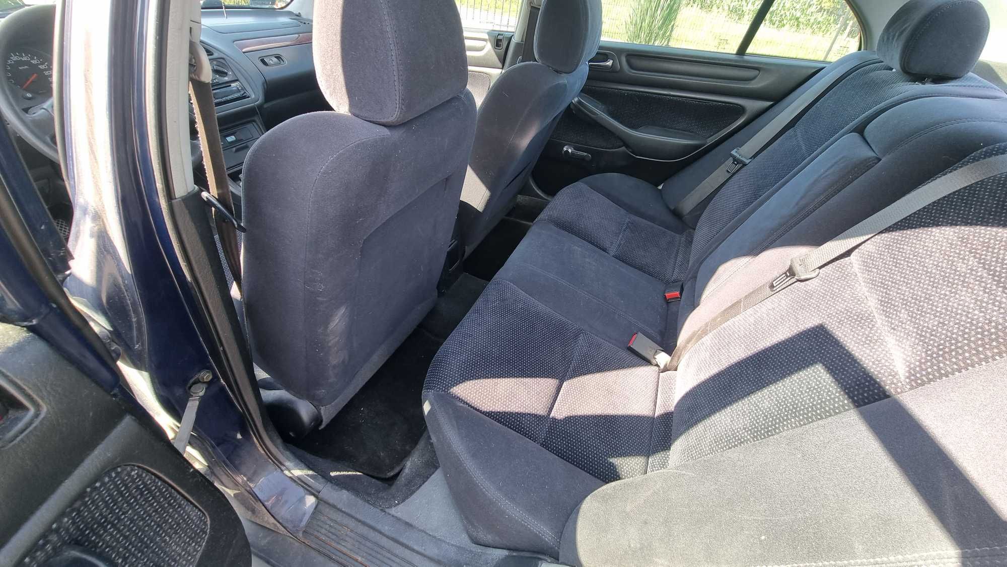 Honda Accord VI 6 1.8 V-tec
